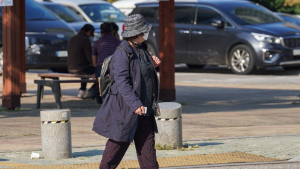 추석 연휴 끝, 쌀쌀한 출근길