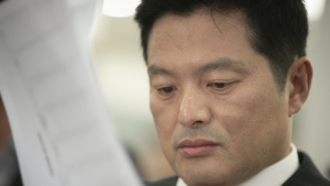 생각에 잠긴 김태우 강서구청장 후보