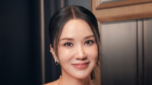 엄정화 “아직은 끝이 아니다” 