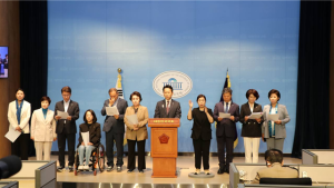 野 “의대 정원 확대만? 수도권 미용·성형 의사 늘릴 것”