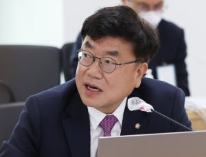 서범수 “도로공사, 호화 수영장 지어놓고 6억원 적자”