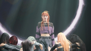 “세상이 널 버려도 난 여기에”…‘깨물 하트’ 츄의 고백