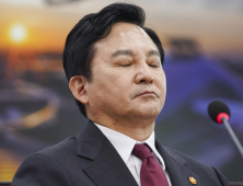 생각에 잠긴 원희룡 국토교통부 장관