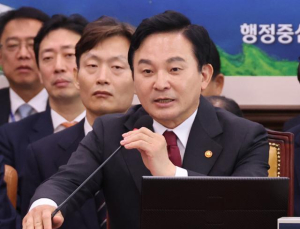 ‘양평고속도로 특혜 의혹’ 공방…원희룡 “타진요 같다” [2023 국감]