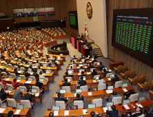 방송3법 통과에…방통위, 대통령 거부권 행사 제안