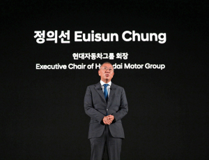 정의선 “100년의 혁신”…‘인본주의’ 담은 울산 EV 전용공장