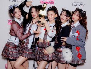 ‘K팝 상’에 갇힌 K팝 가수들, 빌보드 속내는