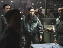 ‘서울의 봄’, ‘싱글 인 서울’·‘괴물’ 공세에도 끄떡없네