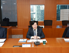 금융위 “PF 자금 과잉공급 문제, 해결책 마련해야”