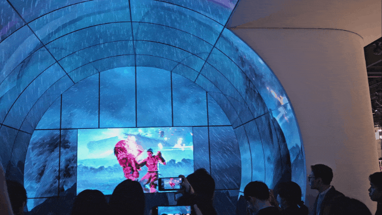 “투명해진 TV, 작품이 되다”…AI로 만들어진 스마트 홈 [CES 2024]