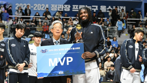 첫 출전에 ‘미스터 올스타’…자밀 워니 “좋은 선례된 것 같아 기뻐”