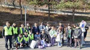 광양제철소, 지역사회 사랑 실천...‘환경 지킴이부터 아동센터 리모델링까지’