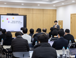 “글로벌 자동차 시장 회복세 약화…전기차 가격 경쟁 심화”