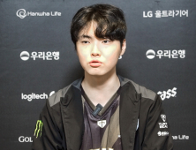 ‘쵸비’ 정지훈, “한 끗 차이로 이겨…우승까지 최선 다할 것”