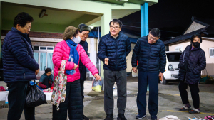 장충남 군수, 설 명절 맞이 장보기 나서...물가안정 캠페인 전개 [남해소식]