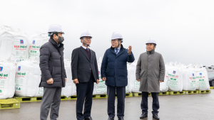 익산시-아톤산업, 베트남산 요소 첫 선적분 600톤 군산항 입항
