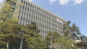 “악취 피해 봤다” 공무원에게 둔기 휘두른 60대 구속기소