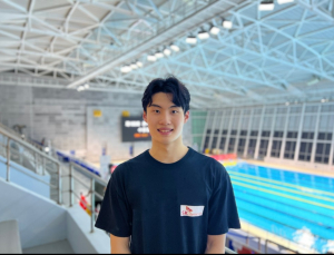 황선우, 금빛 물살 가르고 우승…SKT “후원으로 사회적 가치 창출”