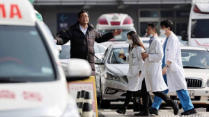 ‘집단 휴학’ 원광대 의대생 160명, 휴학계 전원 철회