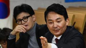 계양산전통시장 상인회 만난 한동훈·원희룡