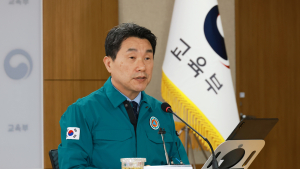 이주호, 10개 국립대병원에 “전공의들 설득해주길”