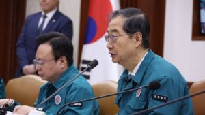 한 총리, 의사 집단행동 중대본회의 주재…대응안 논의