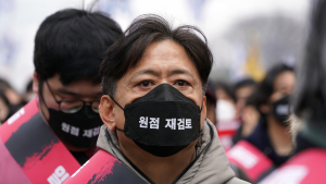 “의대 증원 취소해달라” 33개 의대 교수들, 정부에 소송 제기