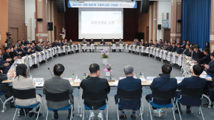 서거석 전북교육감, “공·사립 구분 없는 균형 지원” 약속