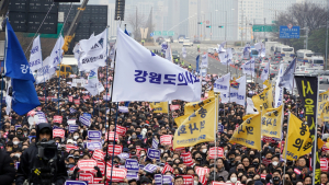 의대 갈등 장기화…의대생 집단 유급 가능성도