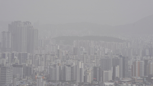 [날씨] 전국 곳곳 미세먼지 '나쁨'…큰 일교차 주의