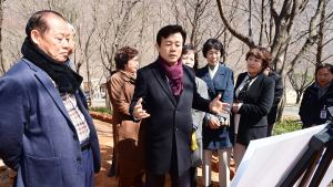조규일 시장, '월아산 숲속의 진주' 신규시설 조성현장 점검 [진주소식]