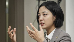 류호정 출마 포기 “제3지대 실패…화학적 결합 없었다”