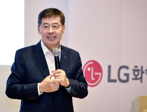 신학철 LG화학 부회장, “3대 신성장 동력 투자 지속” 강조