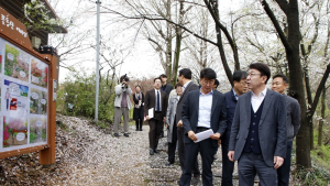 우범기 전주시장, 완산공원 찾아 민생현장 행정