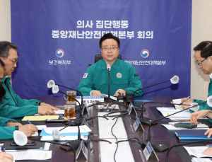 정부 “개혁 의지 확고…통일된 의료계 대안 제시하라”