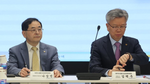 의협 “회복가능 시간 일주일…대통령 결단 달라”