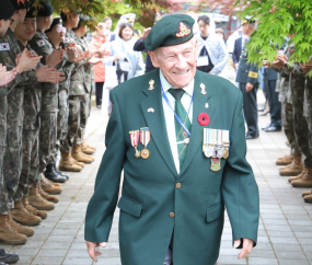 가평전투 73주년 맞아 방한한 ‘영연방 용사들’   