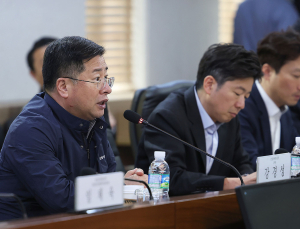 정부 ‘방산 수출 애로 해소 전담반’ 가동…한화에어로 공장 방문