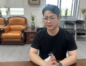 21대 ‘게임’ 국회 막전막후…이도경 “균형에 중점 둘 것”