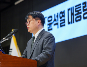 임현택 의협회장 “尹 대통령, 의대 증원 백지화 결단하라”