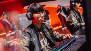 탑을 미드로?…‘절묘한 라인 스왑’ 젠지, TES전 기선제압 [MSI]