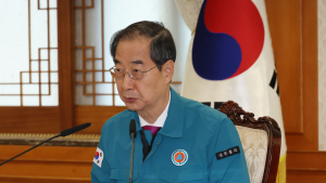 한 총리, 의대증원 회의자료 공개하려는 의사들에 “재판 방해 의도”