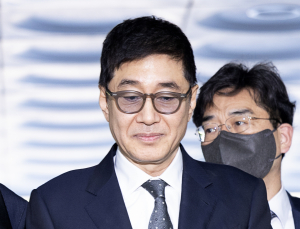 ‘횡령·배임 혐의’ 이호진 전 태광그룹 회장 구속영장 기각