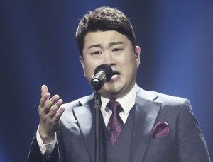 ‘음주 뺑소니’ 김호중 경찰 출석…입장 밝힐까
