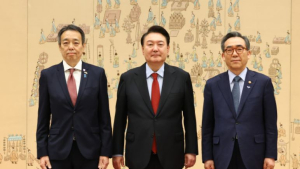 尹대통령, 일본 등 15개국 주한대사 신임장 받아
