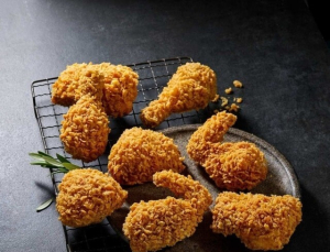 BBQ ‘황금올리브치킨’ 가격 인상…2만원→2만3천원