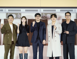 ‘하이재킹’ 공중에서 벌어진 납치극
