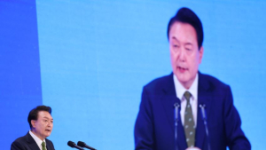 尹대통령 “저출생 극복에 전력 다할 것…AI 대응 국가적 과제”