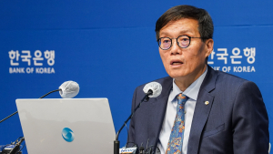 한은, 기준금리 11연속 동결…고금리 부담은 계속