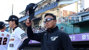 사령탑 없는 독수리가 훨훨 날았다…한화 4연승 비결은